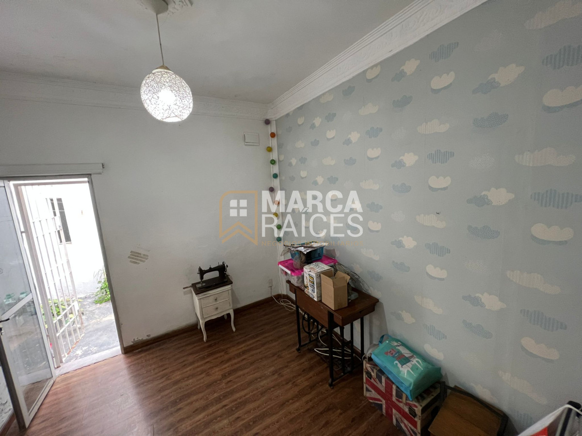 Apartamento ID.307 - Venta Apartamento 2 Dormitorios Patio con renta ideal para inversor Barrio Sur Montevideo