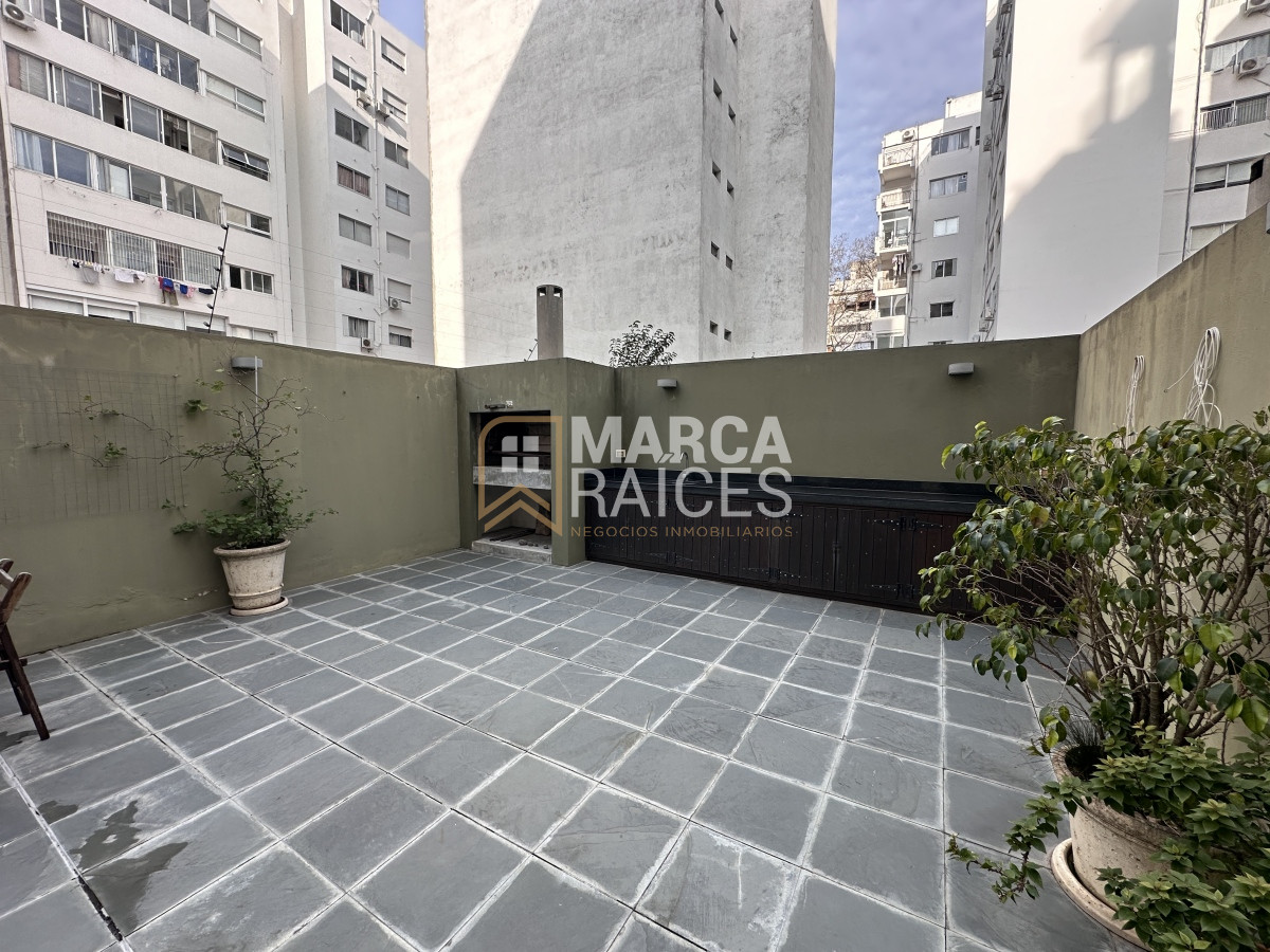 Apartamento ID.1043 - Venta Hermoso Apartamento 3 Dormitorios 3 Baños Balcon Patio Parrillero Pocitos Montevideo