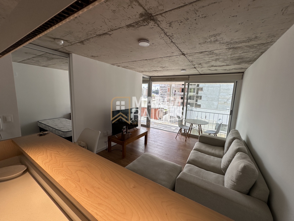 Apartamento ID.1402 - Apartamento Amplio A Estrenar Amoblado Piso 4 Al Frente Luminoso Cordon Sur Montevideo