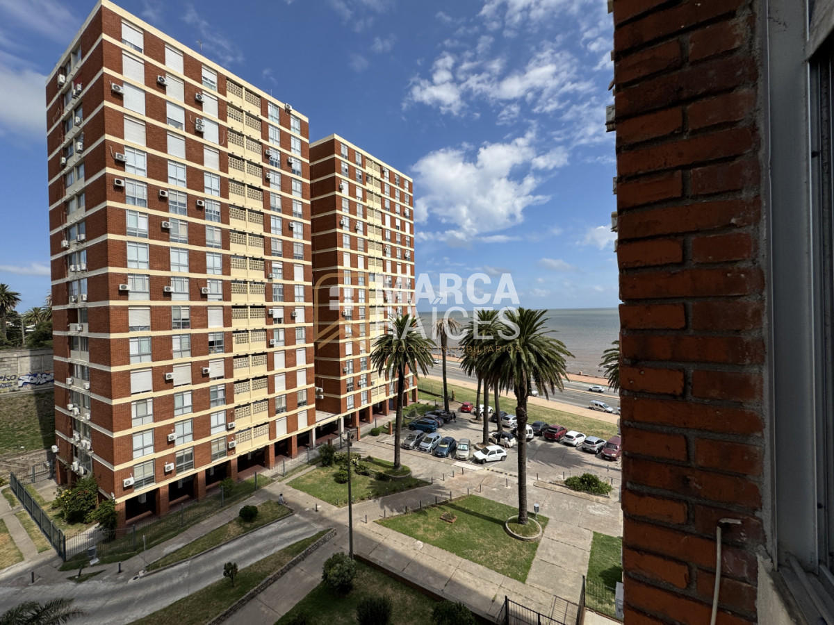 Apartamento ID.1829 - Venta Apartamento 1 Dormitorio con cochera no fija Palermo Montevideo