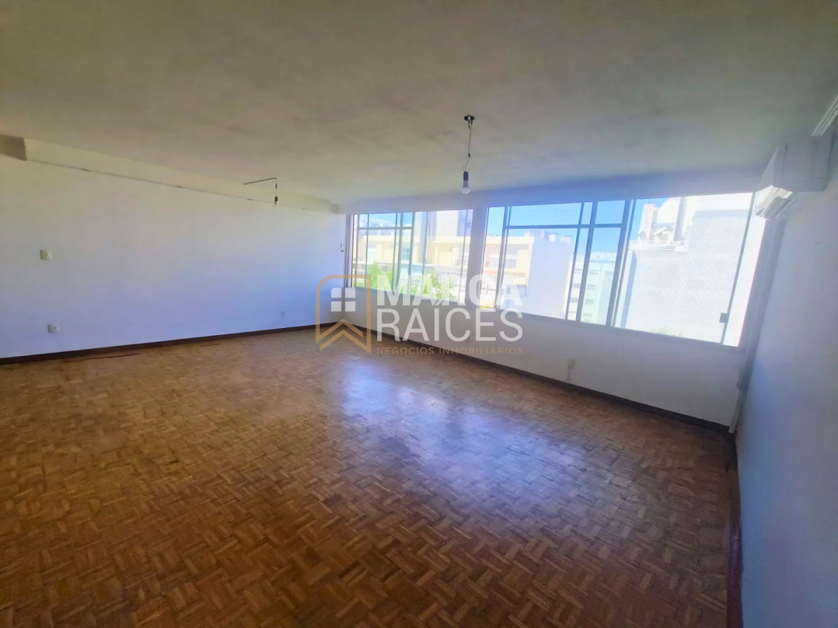 Apartamento ID.1998 - Alquiler Apartamento 3 Dormitorio 3 Baños Garage Piso Alto Pocitos Montevideo