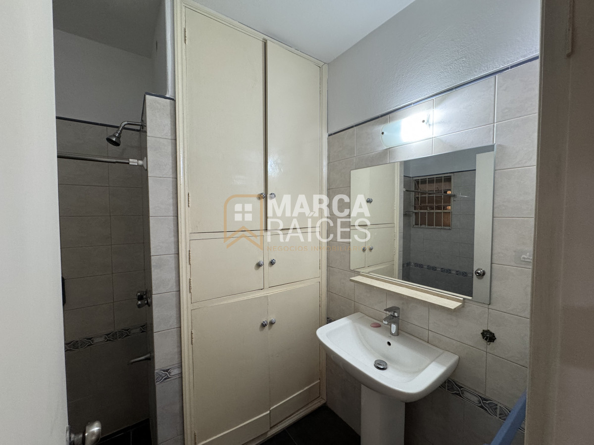 Apartamento ID.1529 - Alquiler Hermoso Apartamento de 3 Dormitorios 2 Baños en Punta Carretas Montevideo