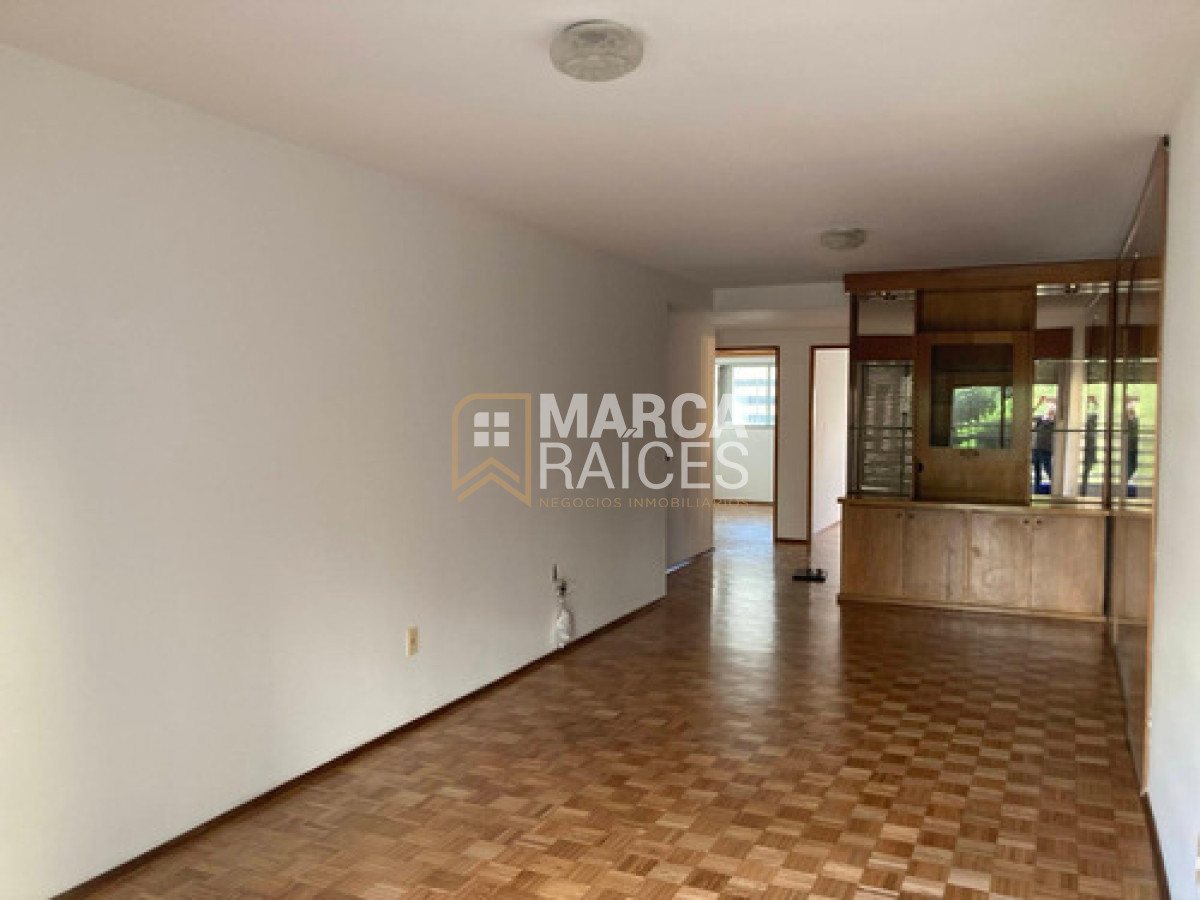 Apartamento ID.1839 - Alquiler Apartamento 2 Dormitorios. Centro, Montevideo