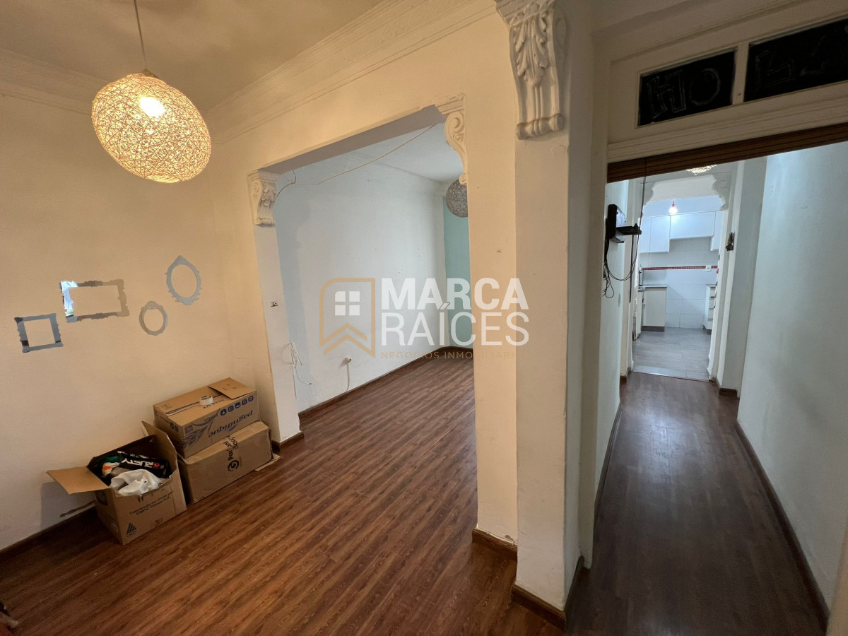 Apartamento ID.307 - Venta Apartamento 2 Dormitorios Patio con renta ideal para inversor Barrio Sur Montevideo