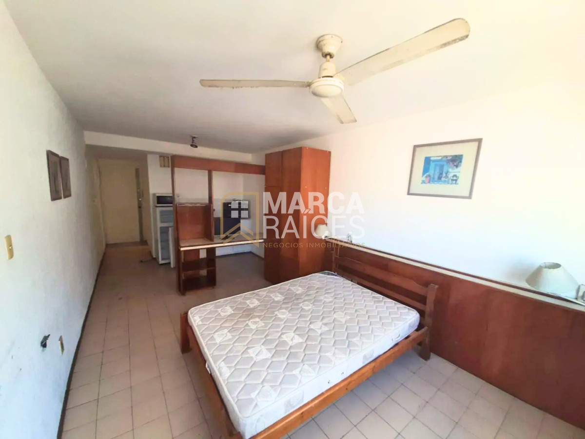 Apartamento ID.1908 - Alquiler Apartamento Monoambiente Piso Alto Cordon Montevideo