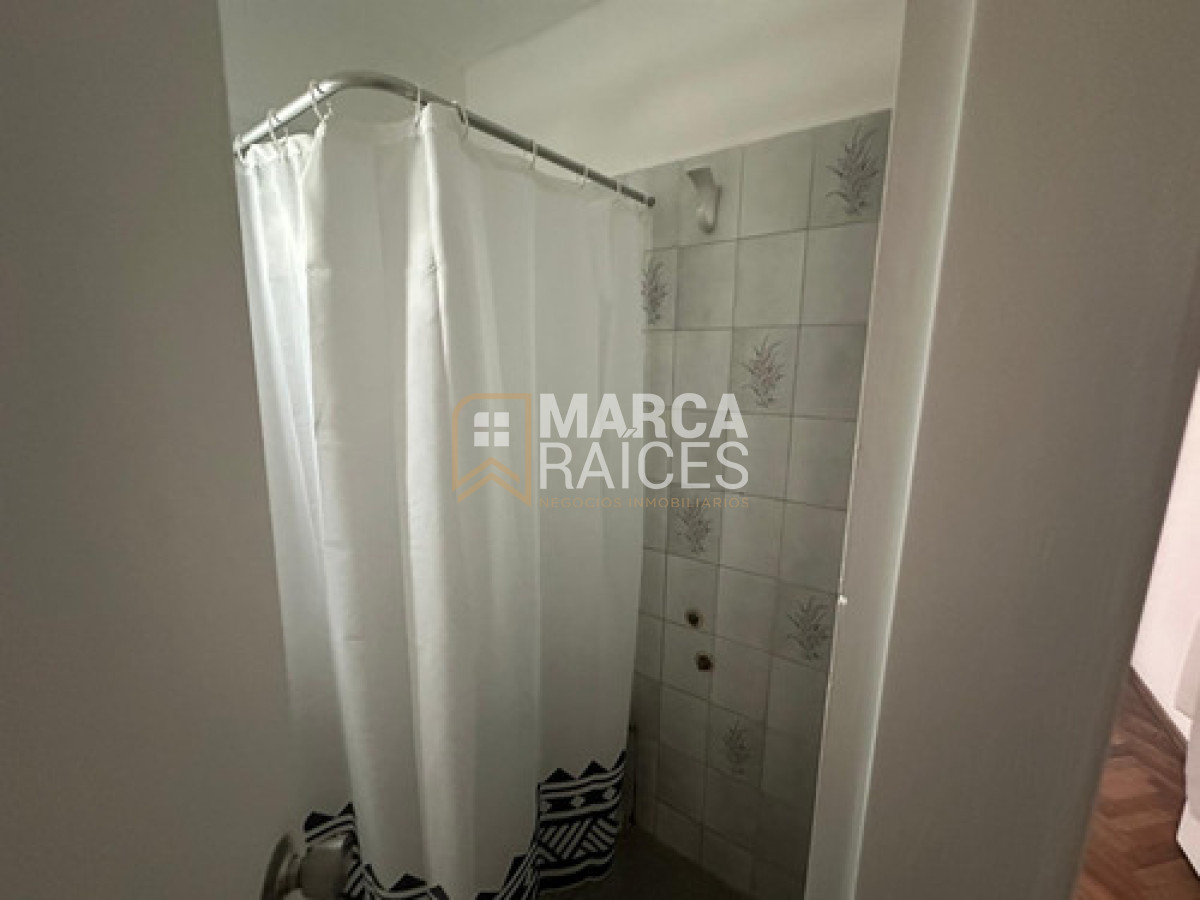 Apartamento ID.1815 - Alquiler Apartamento 1 Dormitorio. Ciudad Vieja, Montevideo