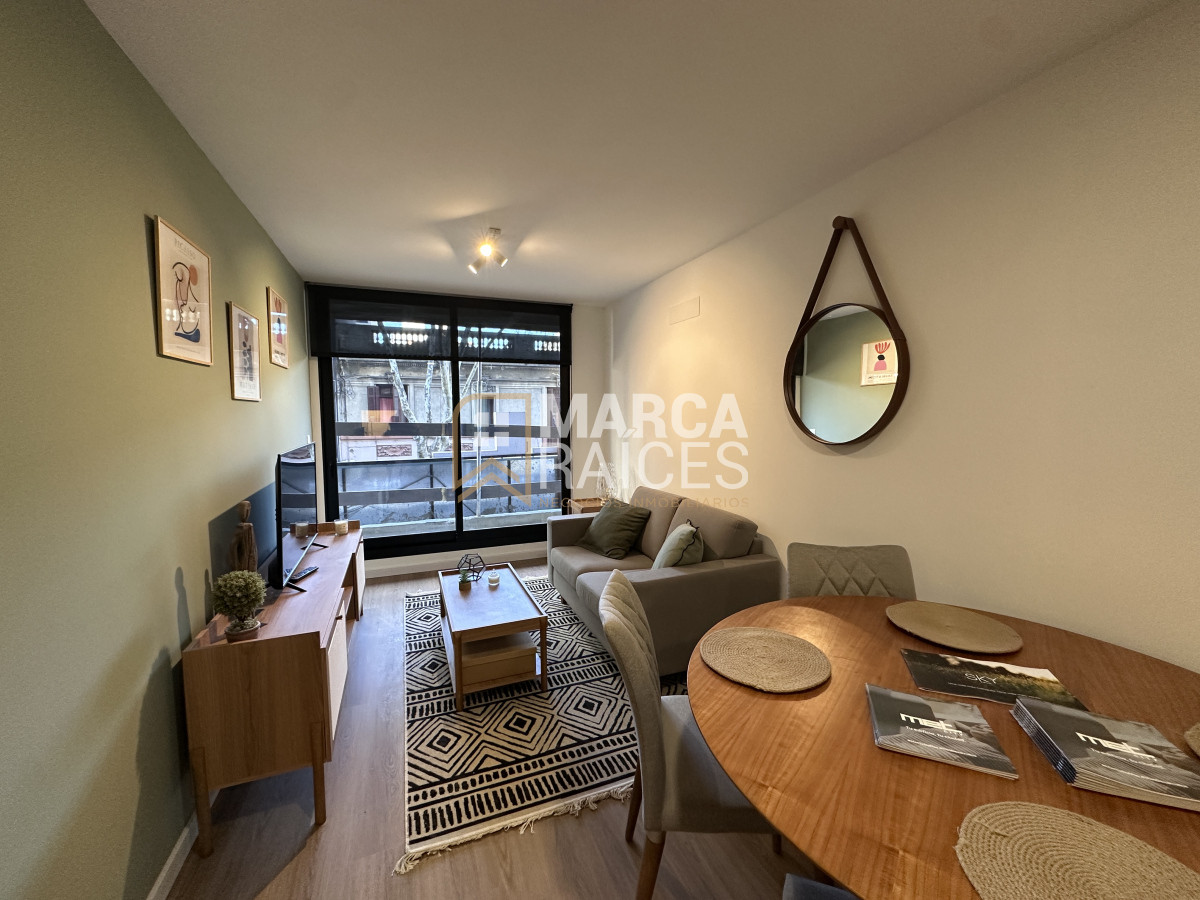 Apartamento ID.1016 - Venta Apartamento 1 Dormitorio en construcción con balcon y patio Centro Sur Montevideo