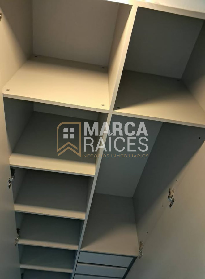 Apartamento ID.2042 - Alquiler Monoambiente con Amplia Terraza Punta Carretas Montevideo
