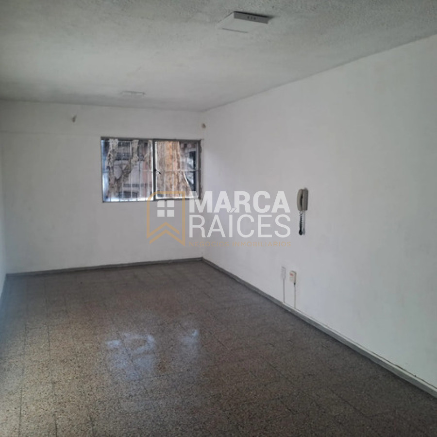 Apartamento ID.2022 - Alquiler Apartamento 2 Dormitorios Centro Montevideo