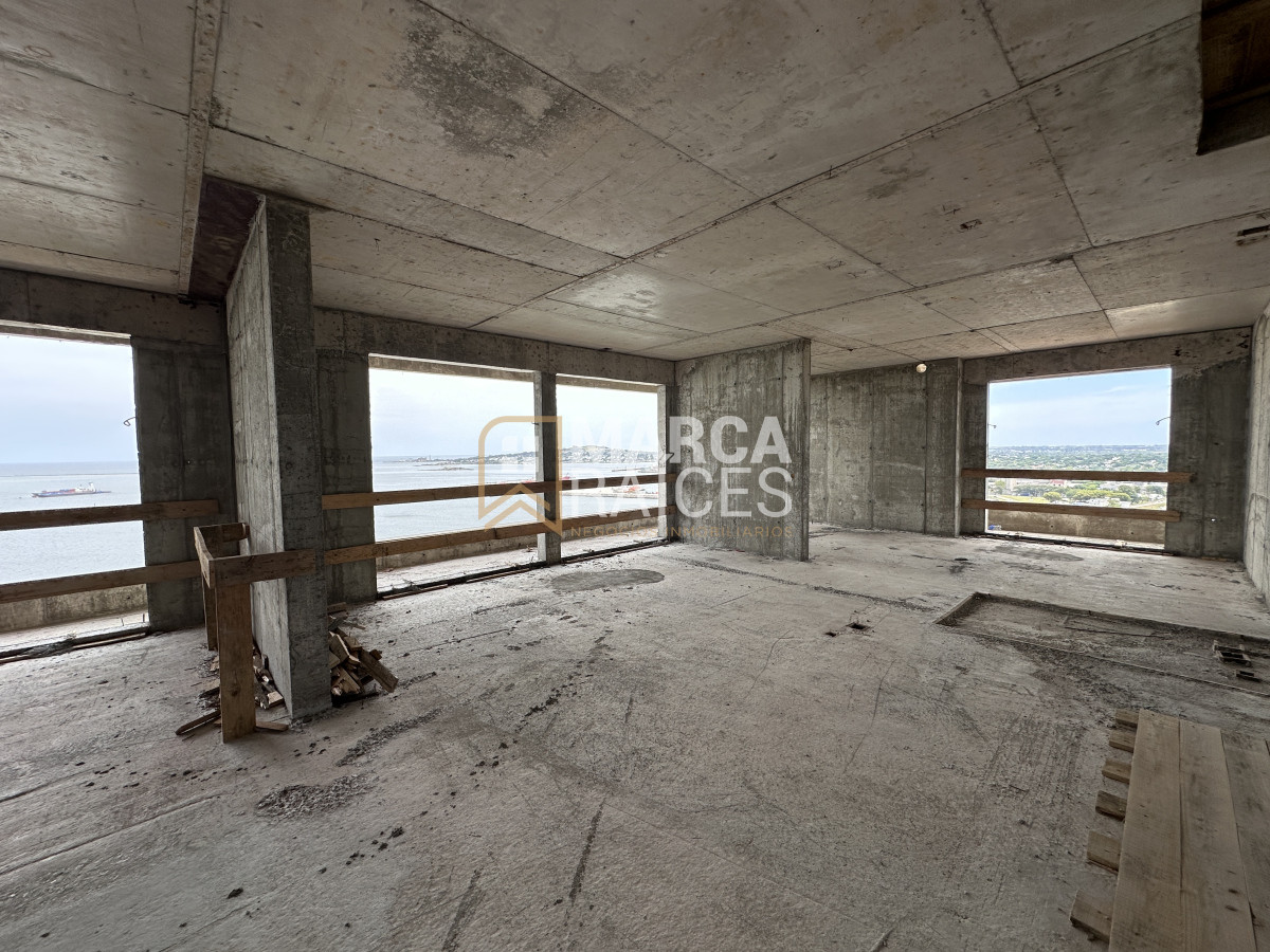 Apartamento ID.562 - Venta Apartamento 3 Dormitorios 2 Baños garage Vista a la Bahia Piso 29 Montevideo Harbour 