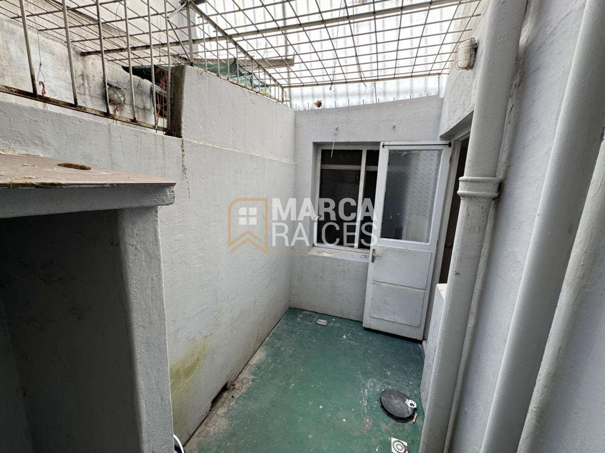 Apartamento ID.559 - Venta Casa 2 Dormitorios con patio Palermo Montevideo 