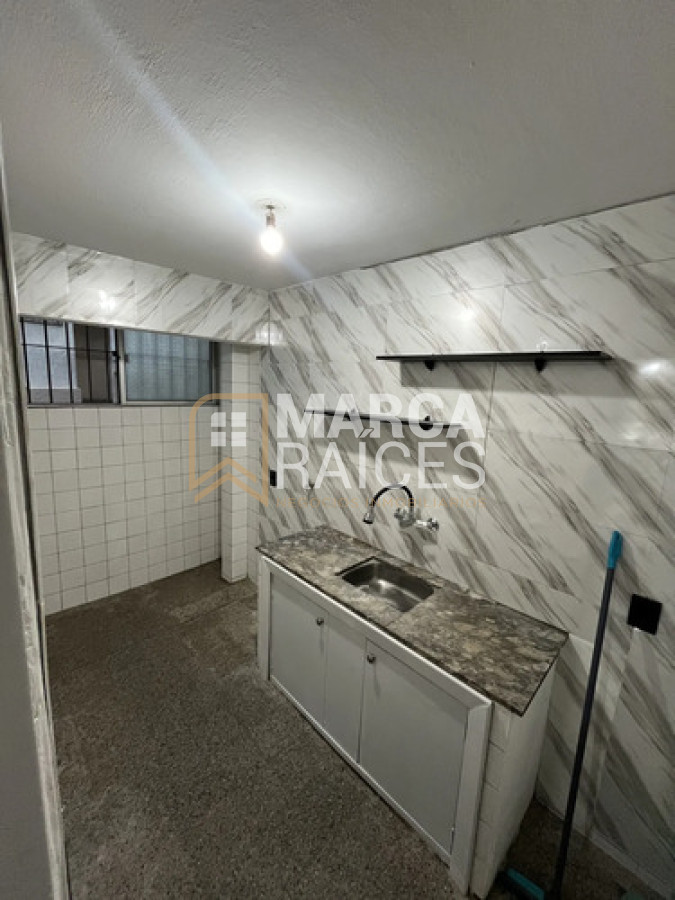 Apartamento ID.1894 - Alquiler Apartamento 2 Dormitorios. Malvin Norte, Montevideo