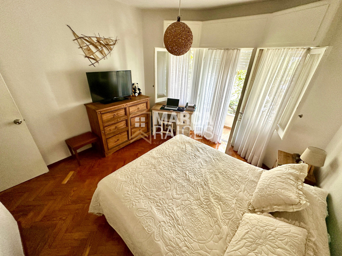 Apartamento ID.1222 - Venta Apartamento 3 Dormitorios 2 Baños Garage Centro Montevideo