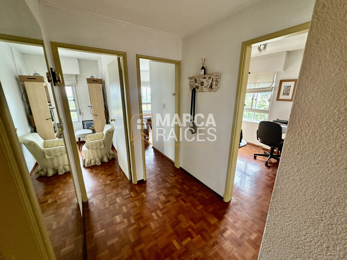 Apartamento ID.1804 - Venta Apartamento Tipo Penthouse 4 Dormitorios 3 Baños Doble Garage Barbacoa Parque Batlle Montevideo