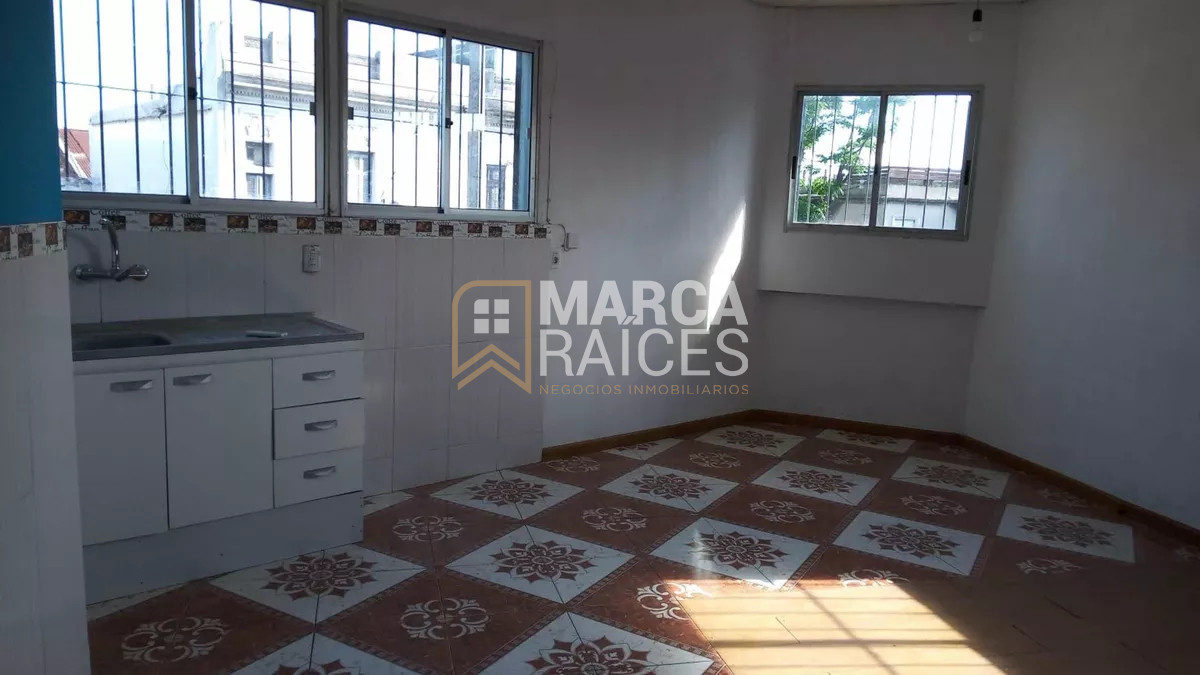 Apartamento ID.1388 - Alquiler Mono Ambiente Amplio La Comercial Montevideo