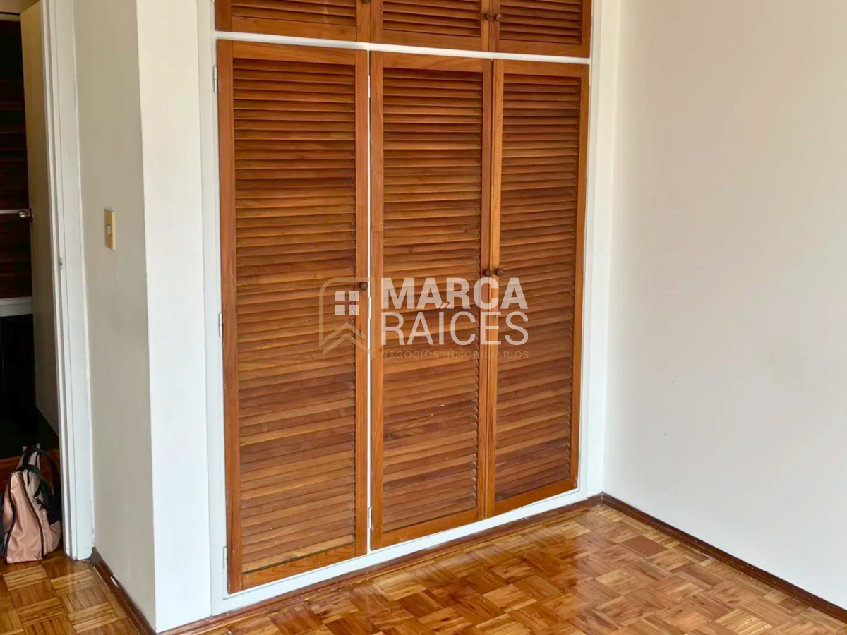 Apartamento ID.1881 - Alquiler Apartamento 2 Dormitorios 2 Baños Garage Pocitos Montevideo