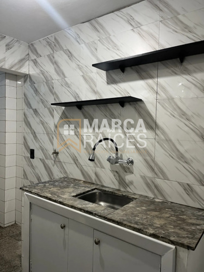 Apartamento ID.1894 - Alquiler Apartamento 2 Dormitorios. Malvin Norte, Montevideo