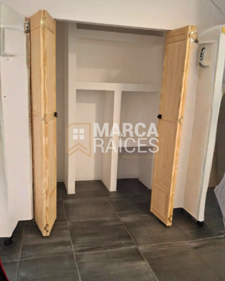 Apartamento ID.1678 - Alquiler Apartamento 2 Dormitorios 2 Baños Centro Montevideo