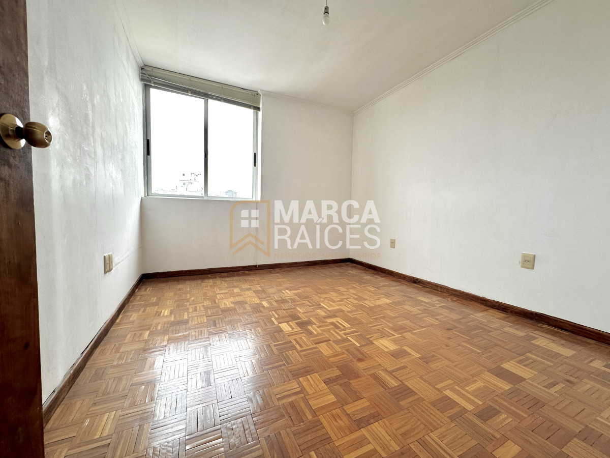 Apartamento ID.1650 - Alquiler Apartamento 2 Dormitoros Garage Pocitos Montevideo