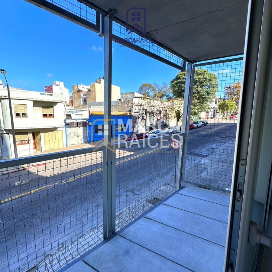 Apartamento ID.345 - Venta Apartamento 1 Dormitorio Balcon y Patio con renta Palermo Montevideo