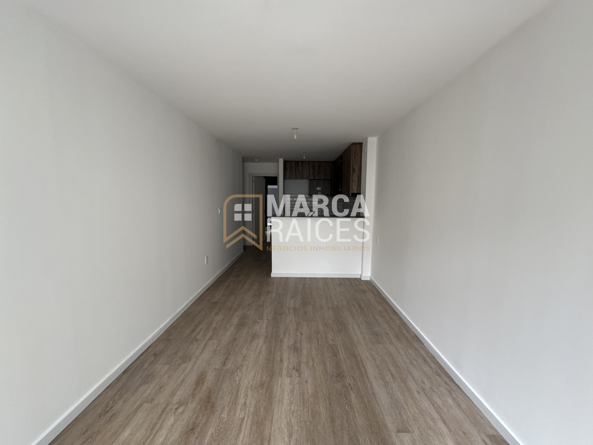 Apartamento ID.999 - Venta Apartamento 1 Dormitorio a estrenar con patio Cordon Montevideo