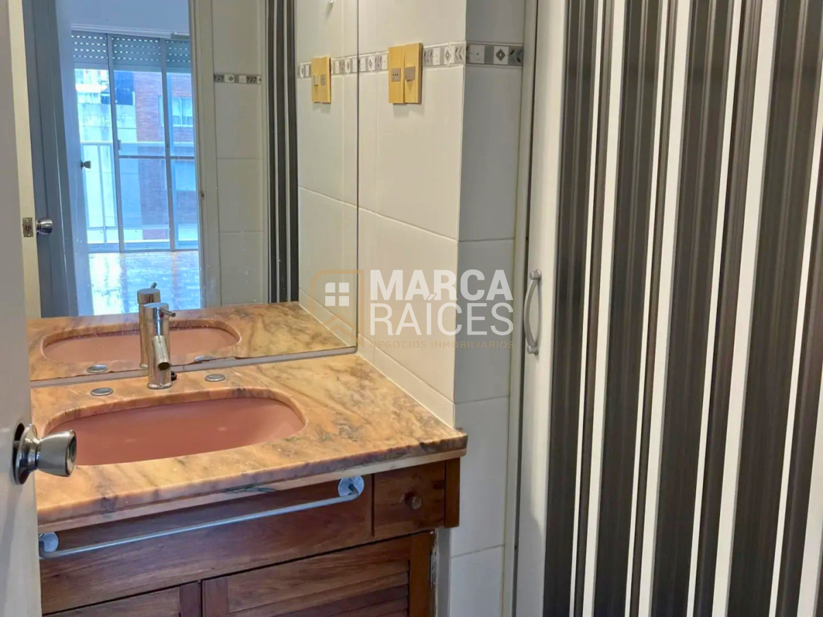 Apartamento ID.1881 - Alquiler Apartamento 2 Dormitorios 2 Baños Garage Pocitos Montevideo