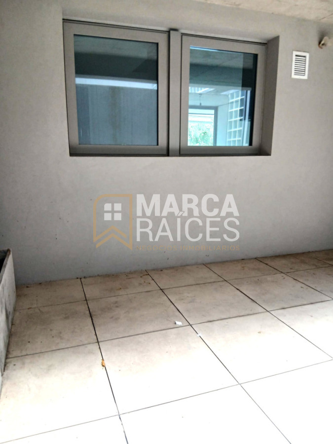 Apartamento ID.1934 - Alquiler Apartamento 1 Dormitorio con patio Centro Sur Montevideo