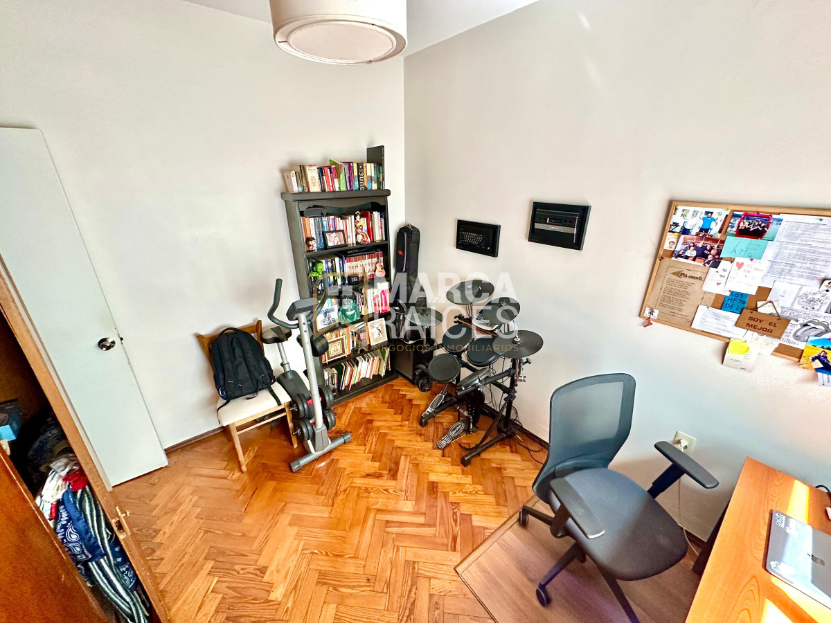 Apartamento ID.1222 - Venta Apartamento 3 Dormitorios 2 Baños Garage Centro Montevideo