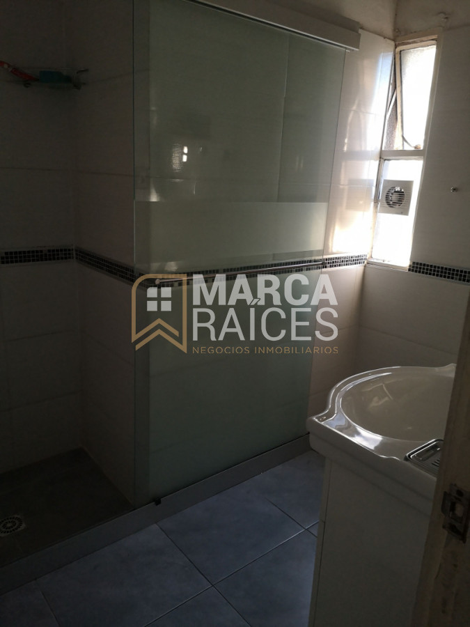 Apartamento ID.1694 - Alquiler Apartamento 4 Dormitorios 2 Baños - Aguada (Próximo al Palacio Legislativo y Aguada Park) Montevideo