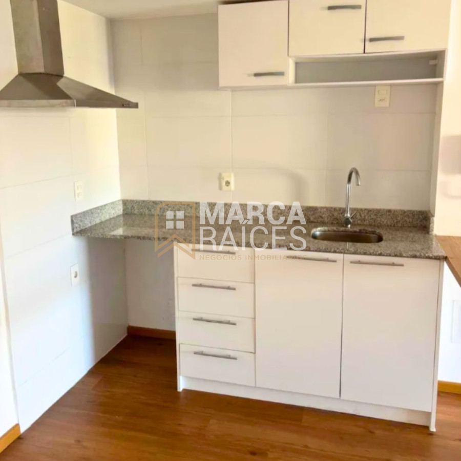 Apartamento ID.1457 - Alquiler Apartamento 1 Dormitorio Garage Parque Rodo Montevideo