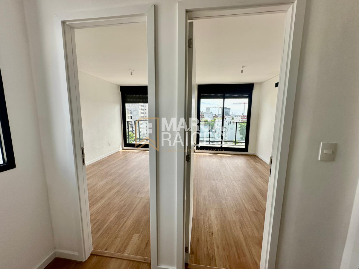 Apartamento ID.1065 - Venta Apartamentos 2 Dormitorio con Garage Tres Cruces Montevideo