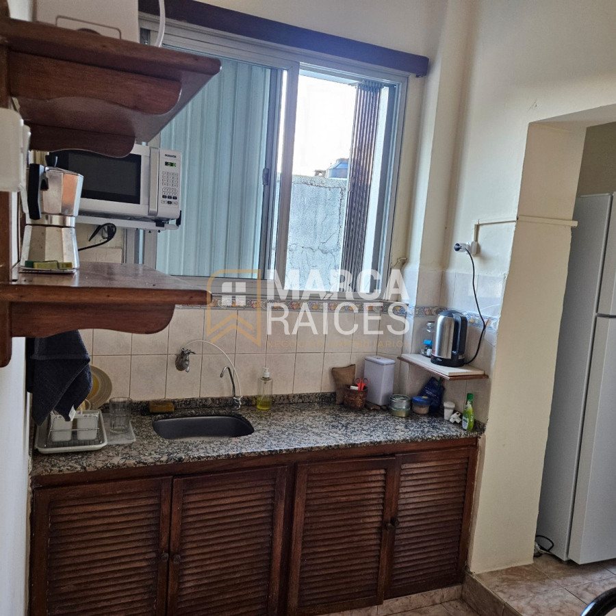 Apartamento ID.1325 - Venta Apartamento 1 Dormitorio Terraza con Parrillero Centro Montevideo