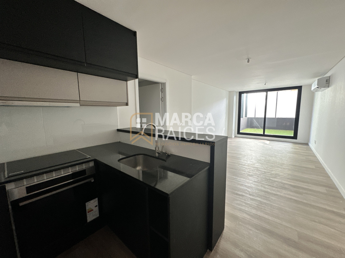 Apartamento ID.1935 - Venta Apartamento monoambiente a estrenar con patio Punta Carretas Montevideo