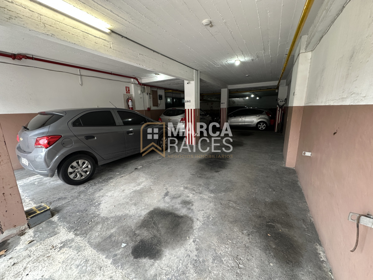 Apartamento ID.1650 - Alquiler Apartamento 2 Dormitoros Garage Pocitos Montevideo