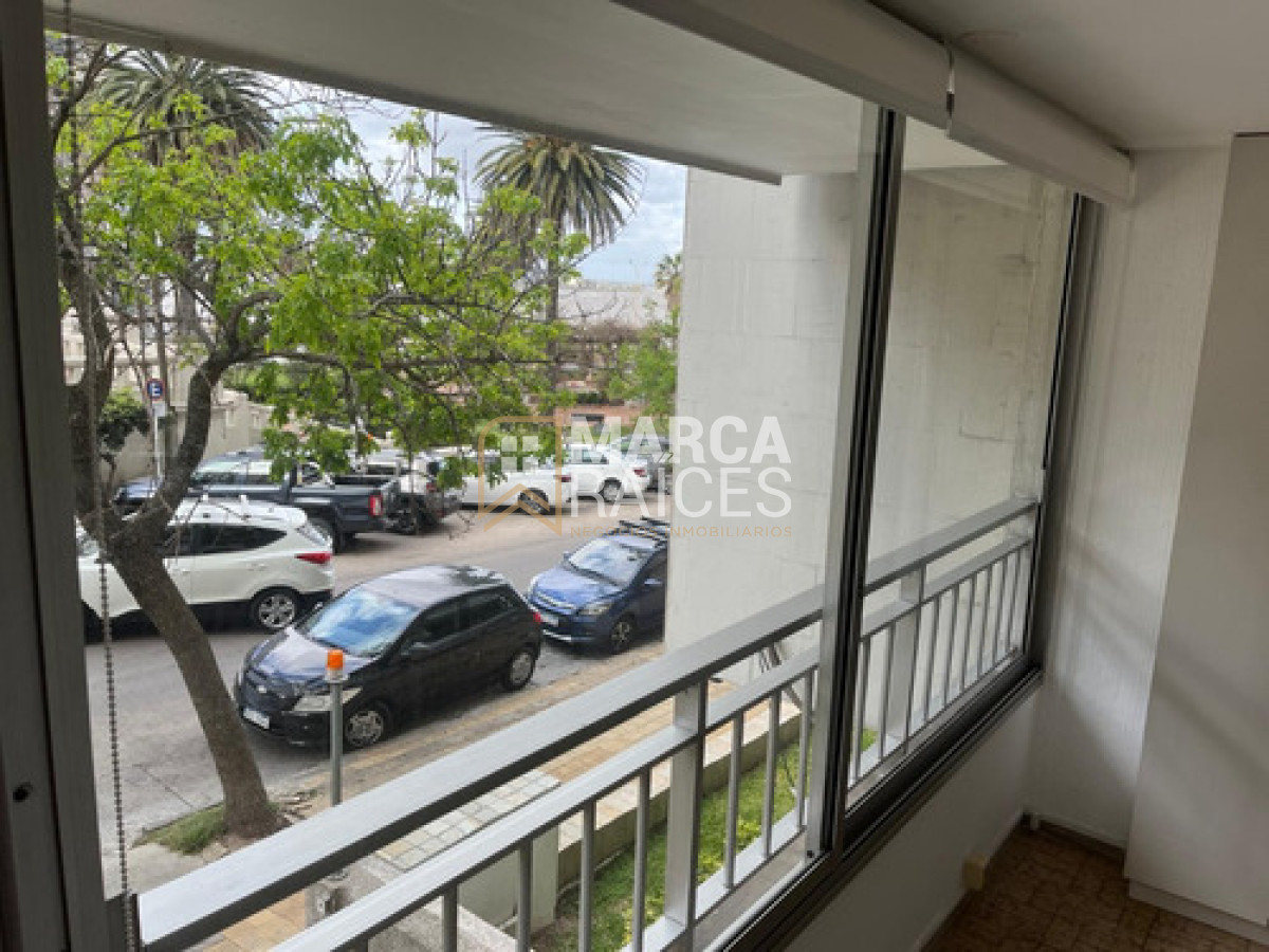 Apartamento ID.1669 - Alquiler Apartamento Hermoso y Amplio en una de las Mejores Zonas de Pocitos