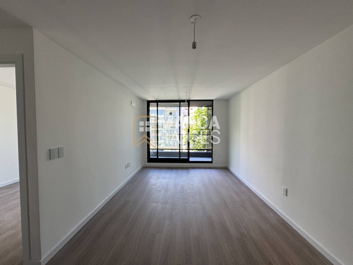 Apartamento ID.1185 - Venta Apartamento 1 Dormitorio a estrenar con piscina Cordon Sur Montevideo
