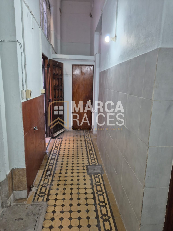 Apartamento ID.1247 - Alquiler Apartamento 1 Dormitorio Patio Planta Baja Centro Montevideo