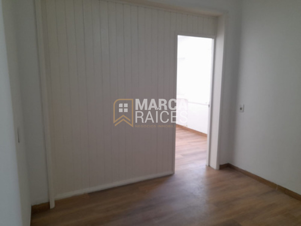 Apartamento ID.1816 - Alquiler Apartamento 2 Dormitorios, planta baja con patio. La Blanqueada, Montevideo