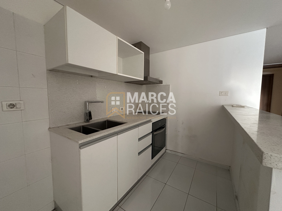 Apartamento ID.1380 - Alquiler Apartamento moderno 1 Dormitorio opcion con garage Centro Montevideo