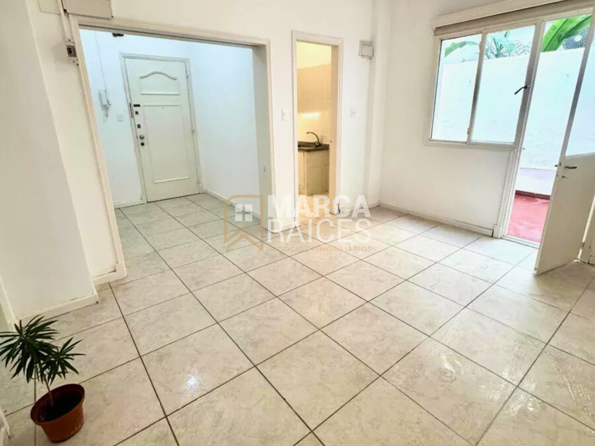Apartamento ID.1411 - Alquiler Consultorio Estetico u Oficina Cordon Montevideo