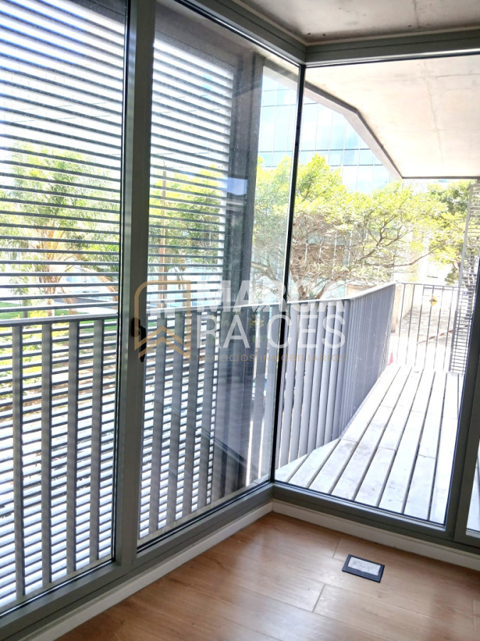 Apartamento ID.1934 - Alquiler Apartamento 1 Dormitorio con patio Centro Sur Montevideo