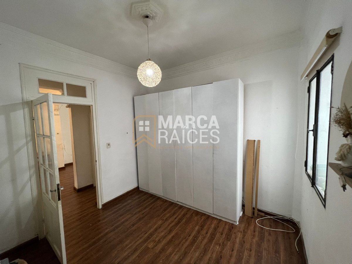 Apartamento ID.307 - Venta Apartamento 2 Dormitorios Patio con renta ideal para inversor Barrio Sur Montevideo