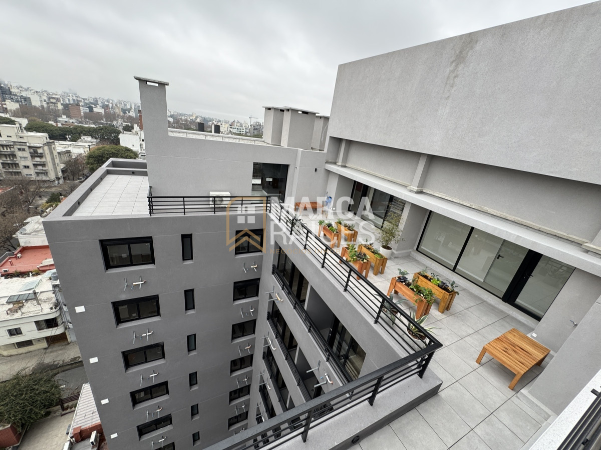Apartamento ID.999 - Venta Apartamento 1 Dormitorio a estrenar con patio Cordon Montevideo
