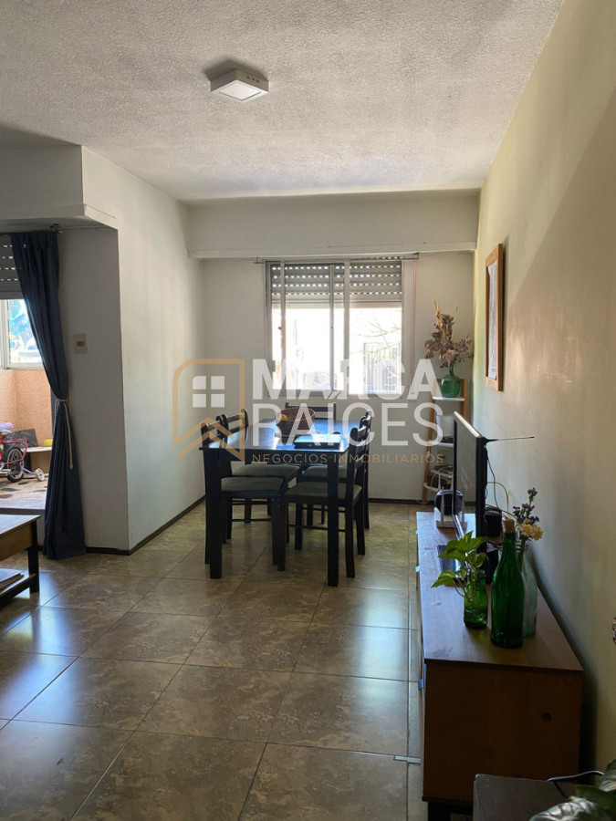 Apartamento ID.1702 - Alquiler Apartamento al Frente - 2 Dormitorios - Palermo, Montevideo
