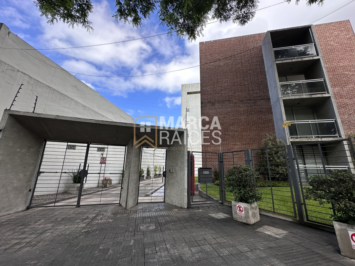 Apartamento ID.699 - Alquiler Apartamento 2 Dormitorios Balcon Cochera Complejo Cerrado Prado Montevideo