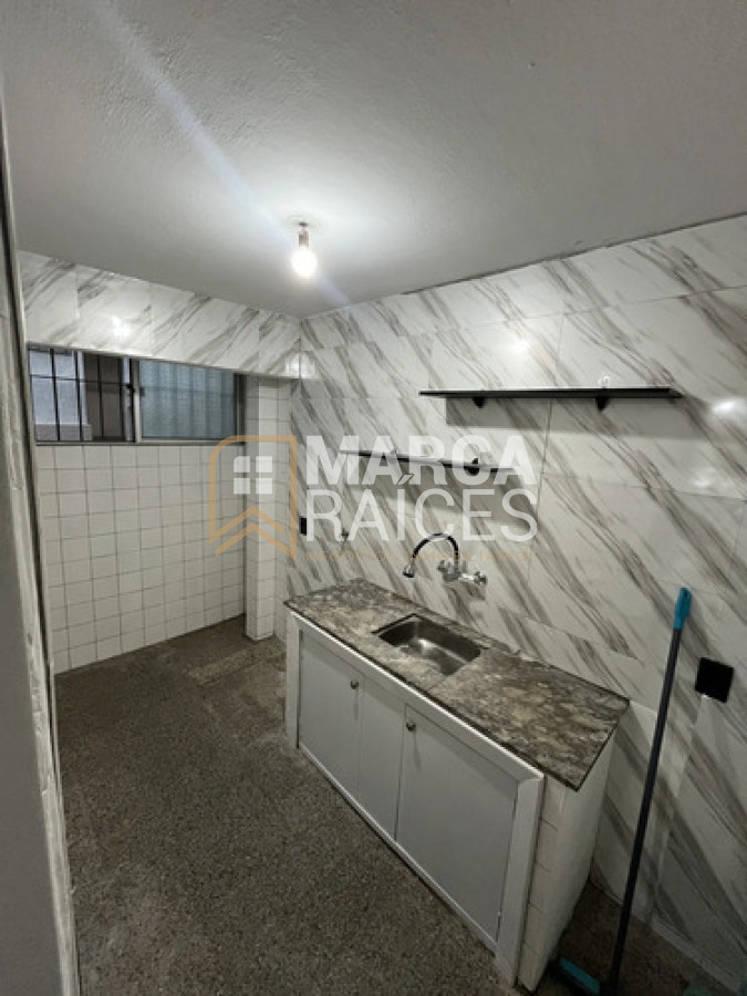 Apartamento ID.1894 - Alquiler Apartamento 2 Dormitorios. Malvin Norte, Montevideo