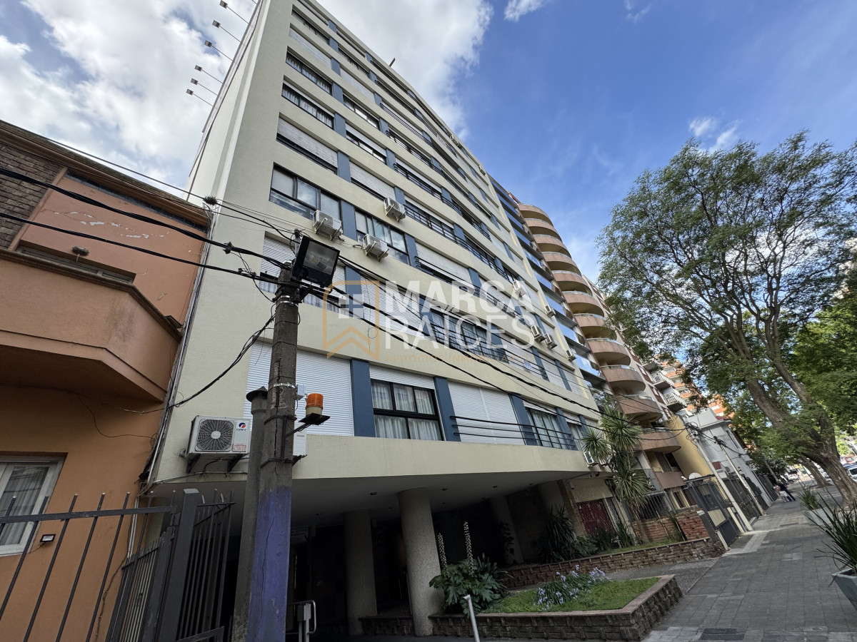 Apartamento ID.1199 - Venta Apartamento 4 Dormitorios 2 baños Garage Punta Carretas Montevideo