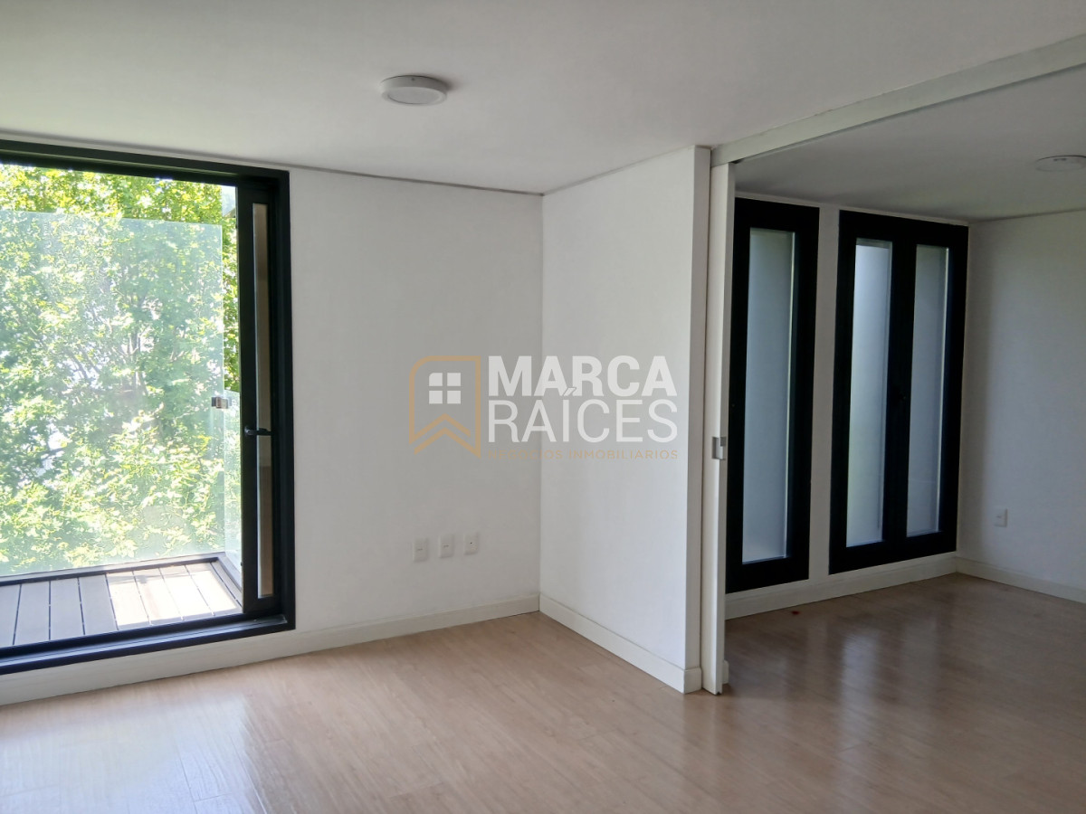 Apartamento ID.1790 - Alquiler Apartamento 2 Dormitorios Centro Montevideo