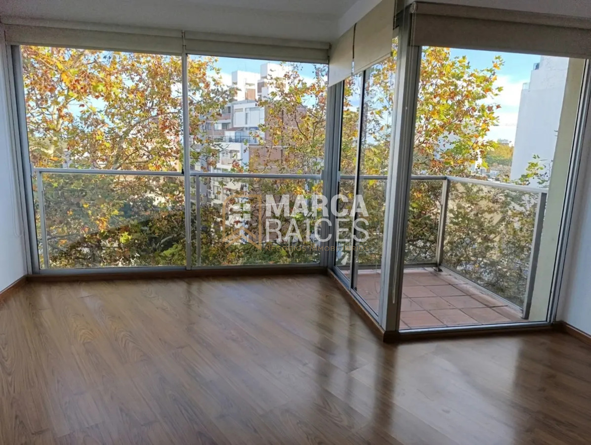 Apartamento ID.1526 - Alquiler 1 dormitorio en Parque Rodo, Montevideo