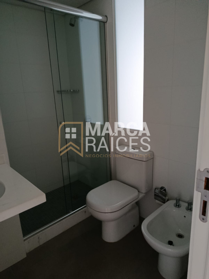 Apartamento ID.1536 - Venta apartamento 2 dormitorios en Barrio Cantegril, Punta del Este. 